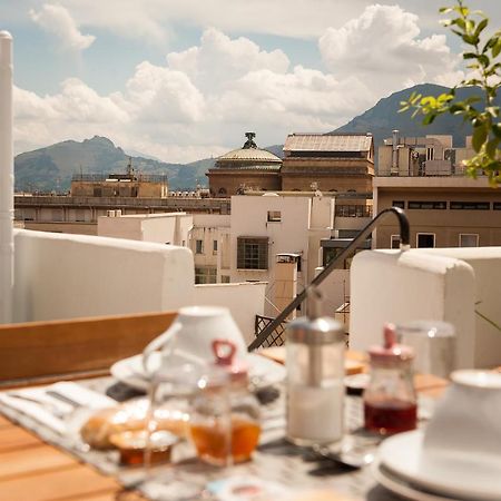 La Terrazza Su Palermo Acomodação com café da manhã Exterior foto